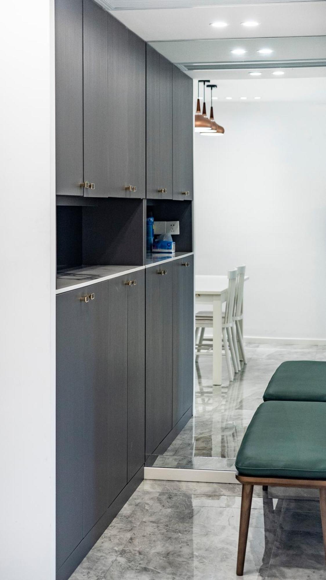 Eastern Hub - Jing'an Temple Branch Art Spacious 3-bedroom, Sunny House With 2 Balconies Shanghai