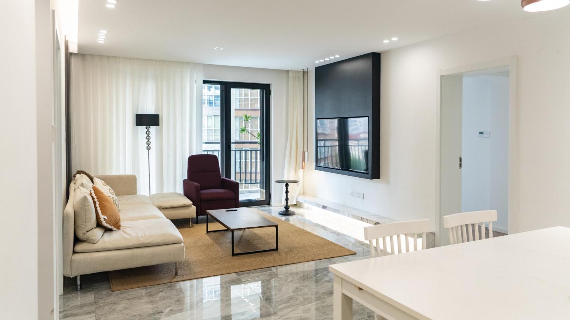 Eastern Hub - Jing'an Temple Branch Art Spacious 3-bedroom, Sunny House With 2 Balconies Appartamento *
